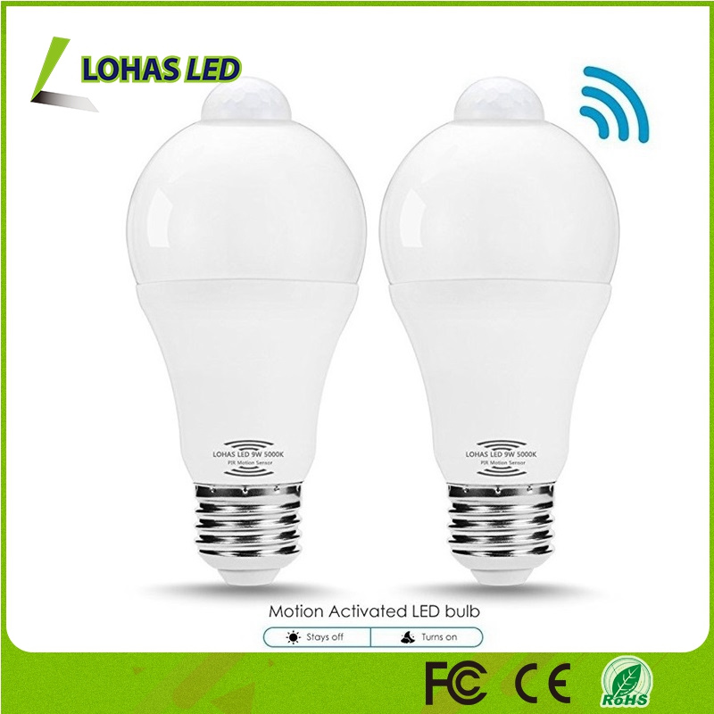 PIR Motion Automatic Bulb E26 9W LED Sensor Light