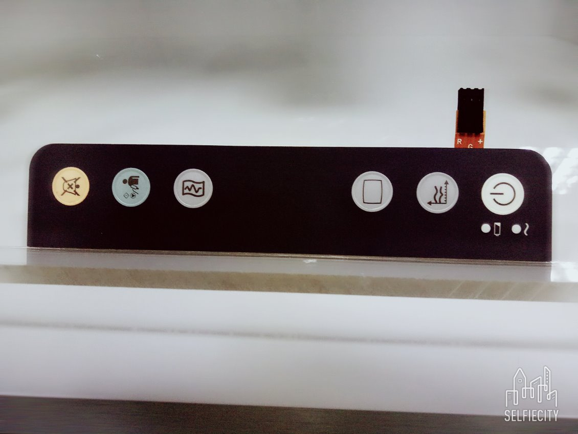 High Quality Membrane Switch with 6 Buttonsdome Embossed