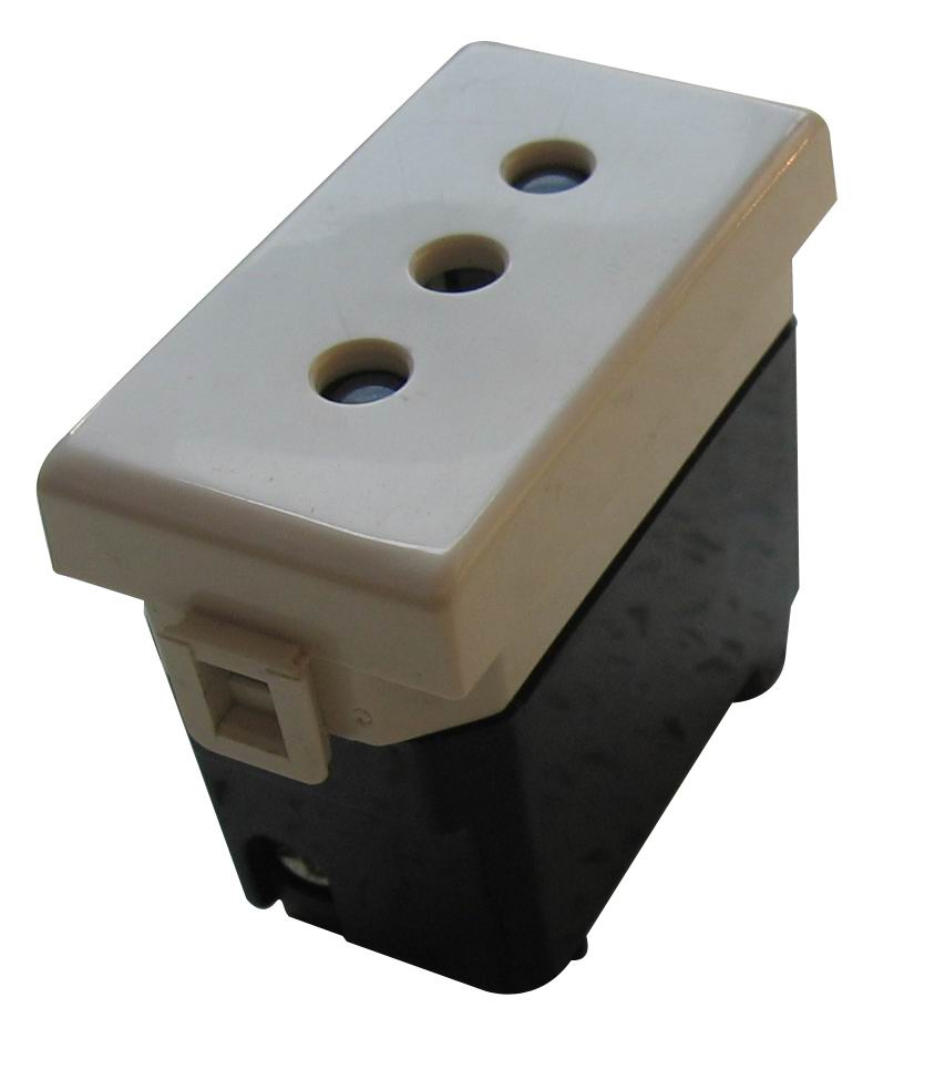 Ma130 Factory Hot Sale 10A Wall Socket