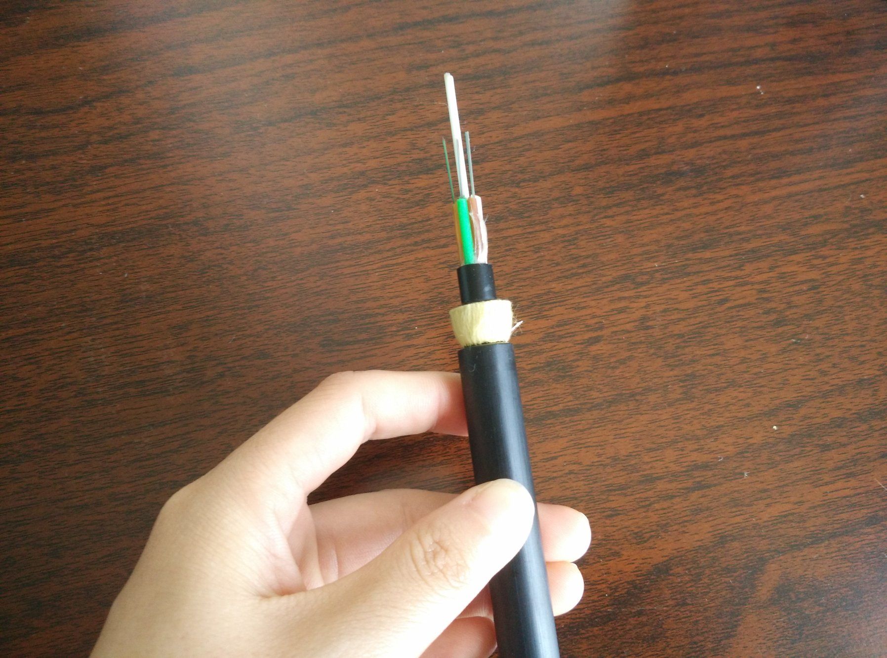 Aerial Cable Singlemode G652 9/125 Fiber Type Optical Fiber Cable