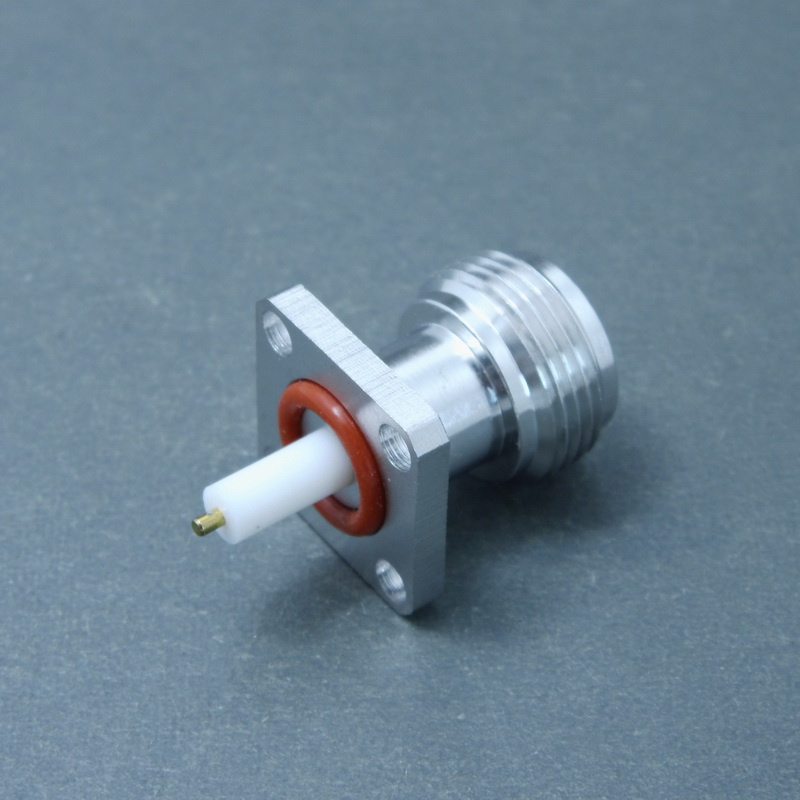 Female Sq Flange N Connector with Extended 9mm Insulator and 2mm Pin
