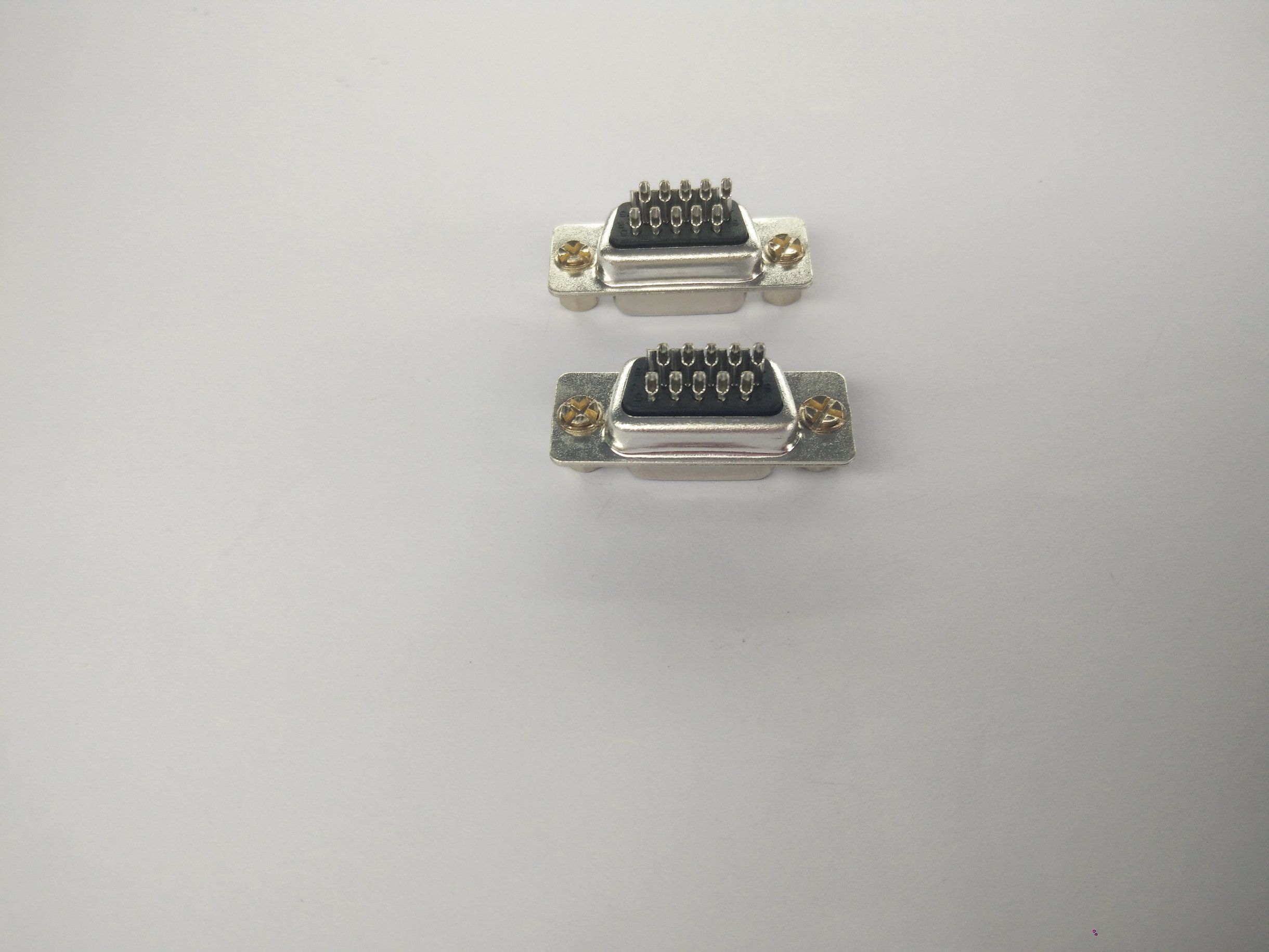 Solder Type 3 Row 15pin Auto Parts HD-Sub Connector with Screw