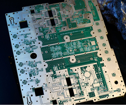 Teflon+Fr4 Countersink PCB with Anti-Solder Peel-off Technology for Power Electronics