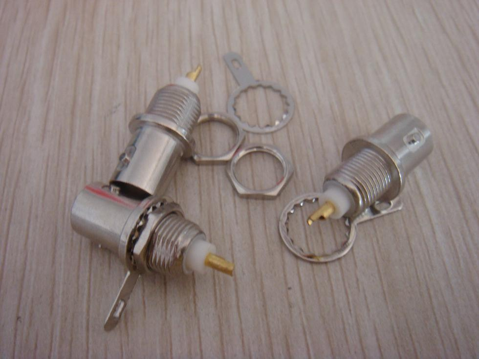BNC Female Bulkhead Connector (T8121)