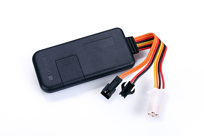 Real-Time Tracking Motorcycle GPS Tracker with Automatic Security Alerts Tk116