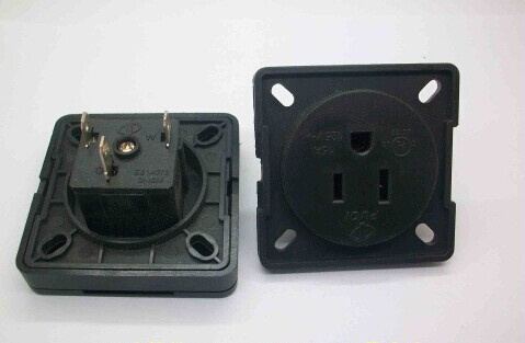 Us Waterproof Socket with Square Lid