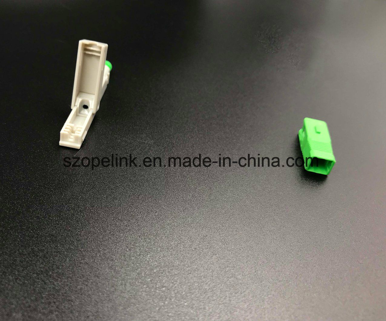 Optical Fiber Fast Connector for Patch Cord Applied in Network and Wireless
