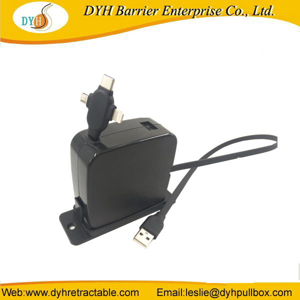 Wholesale Durable Extension Cord Retractable Cable USB Wall Charger