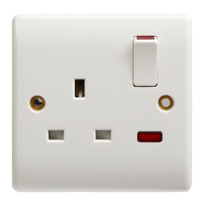 13A Switch 3 Falt Pins Socket with Neon