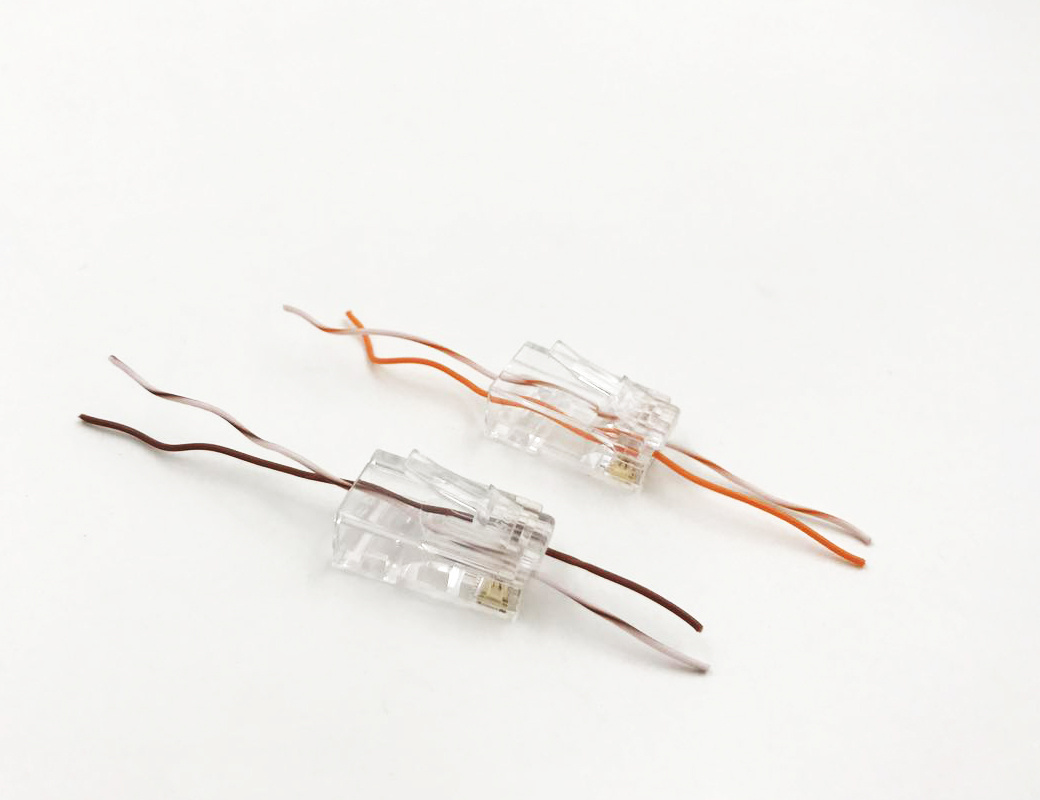 Cat 5e UTP Wire Hole Through Modular Plug