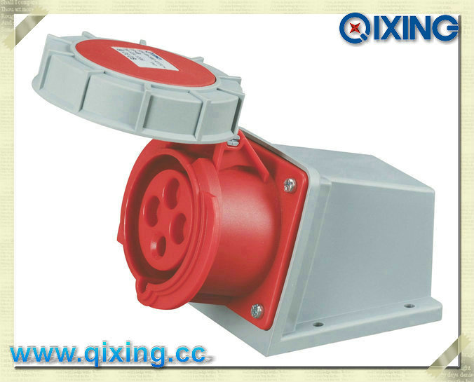 Cee/IEC 16A 4p 400V Surface Mounted Socket