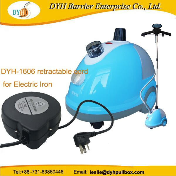 UK Standard Retractable Power Cable Reel