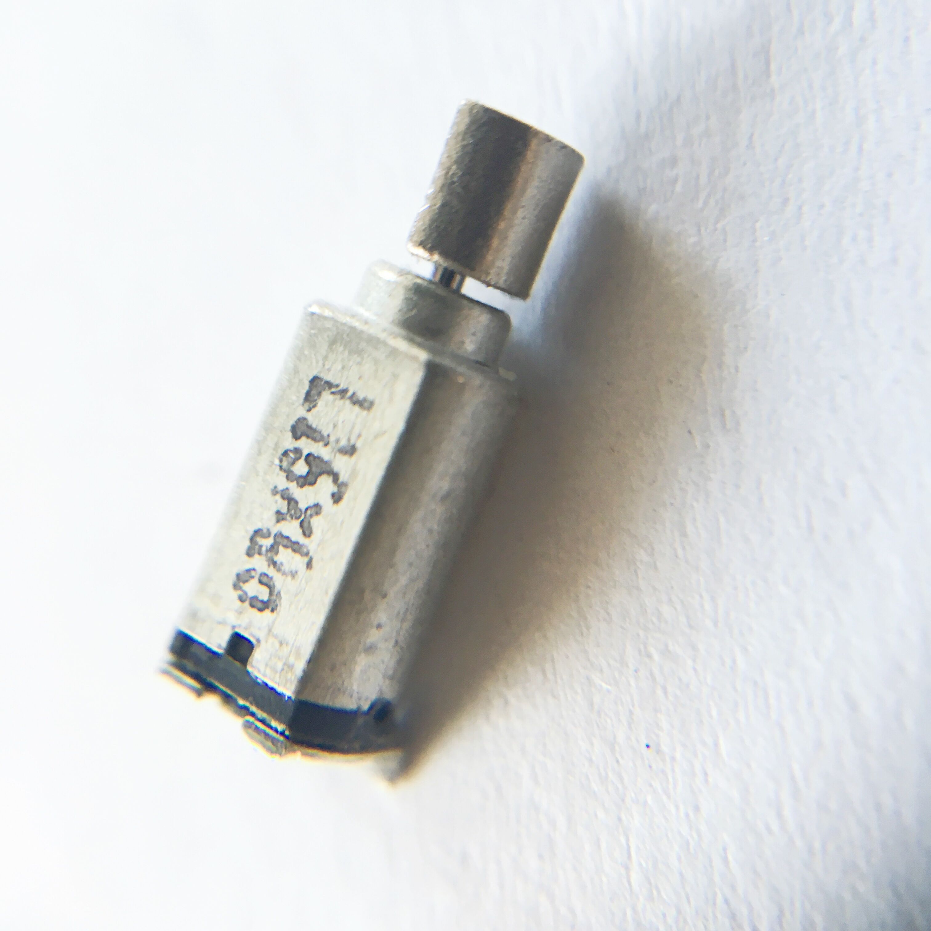 SMD 2.7V DC Electric Motor Used in Smart Watch