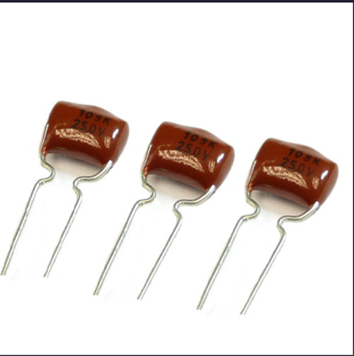 China Metallized Polyester Film Capacitor (Cl21) Tmcf03