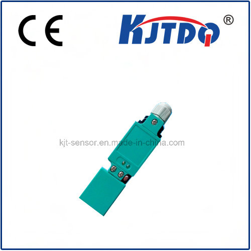 Q40 Series Analog Position Output Inductive Proximity Sensor Switch