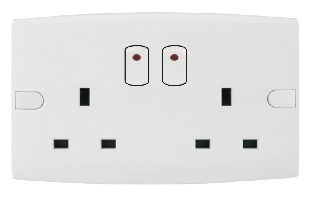 BS Approved Double 13A Switched Socket with Neon