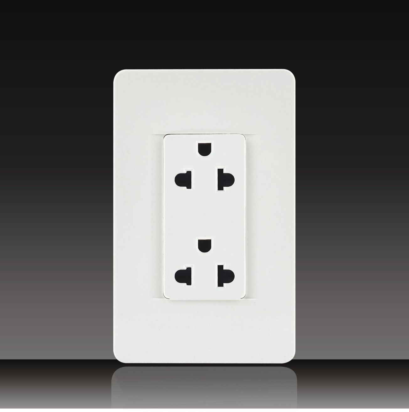 15A Wall Socket with Plate (LGL-11-13)