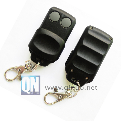 Rubber Key RF Remote Control Duplicator with Two Buttons (QN-RD018X)