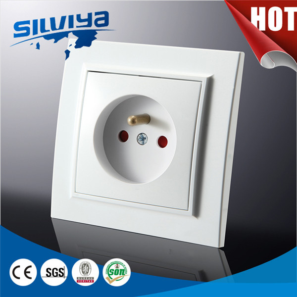 New Design French 2p Socket with Child Protection with Ce