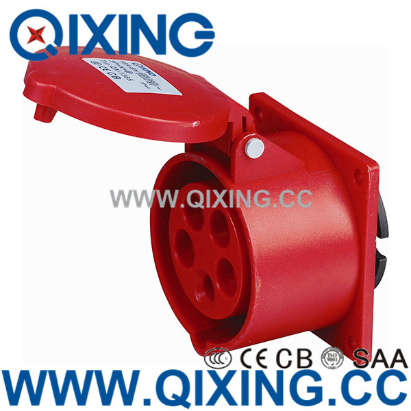 Cee/IEC 16A 5p Red IP44 Flush Mounted Socket