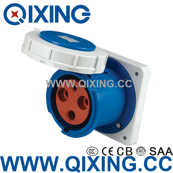 IP67 Waterproof Concealed Industrial Socket / Female Plug 32A 400V for Panel Mounted