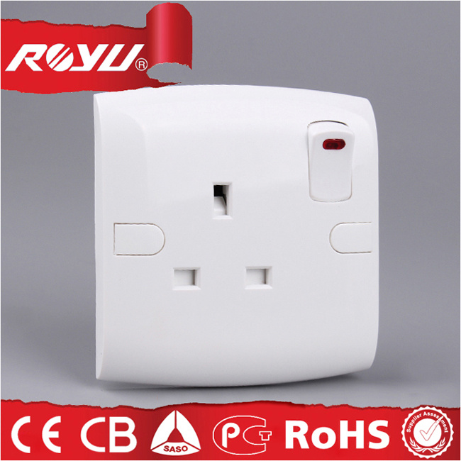 BS Approval Electric Socket