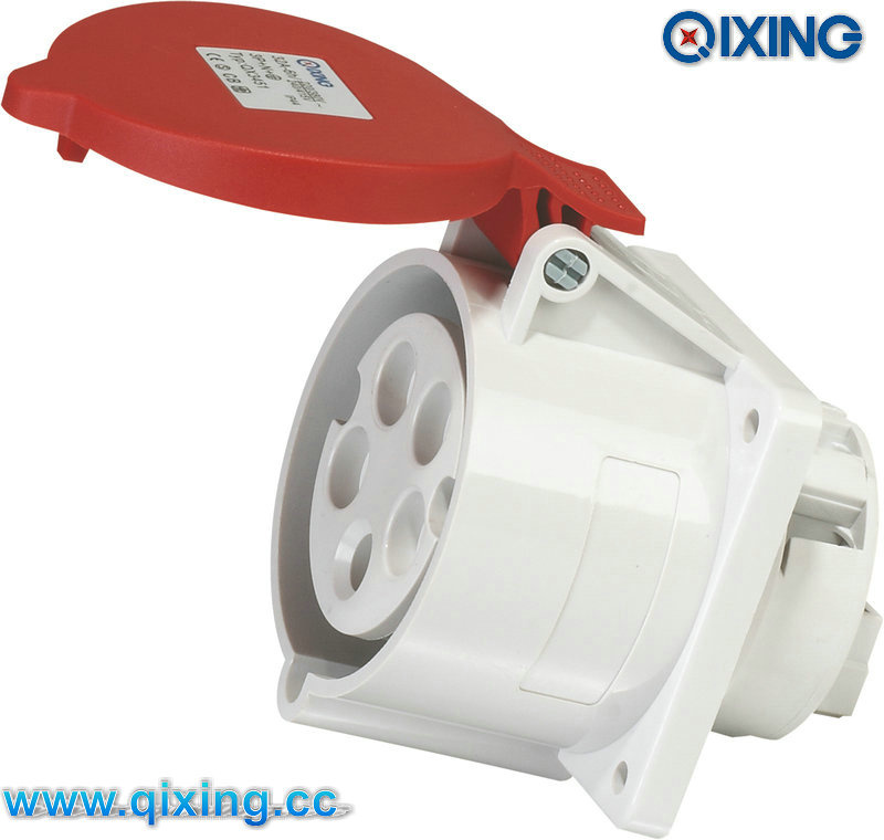 IP44 Panel Mounted Flage Socket for High End Quality (QX3451)