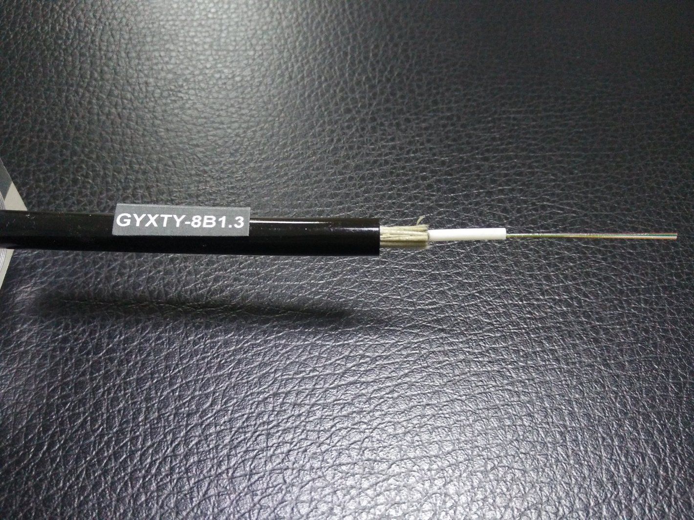 GYXTY Duct Optic Fiber Cable with High Quality