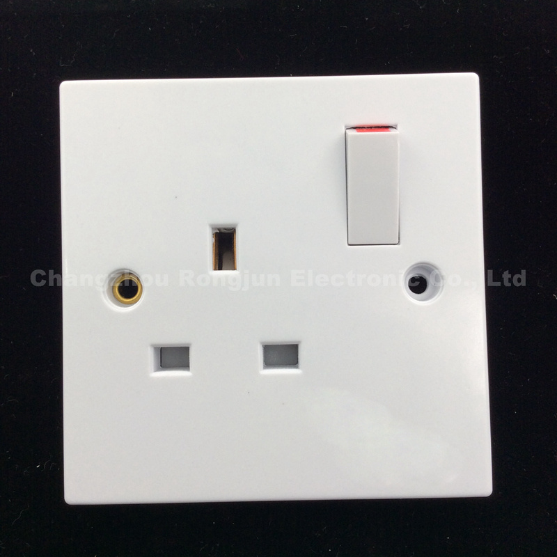 Bakelike Material 1 Gang 13A Wall Switch Socket (8336S)