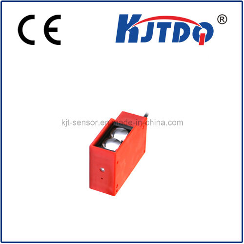 PNP No Nc Photoelectric Retro Reflection Sensor Switch