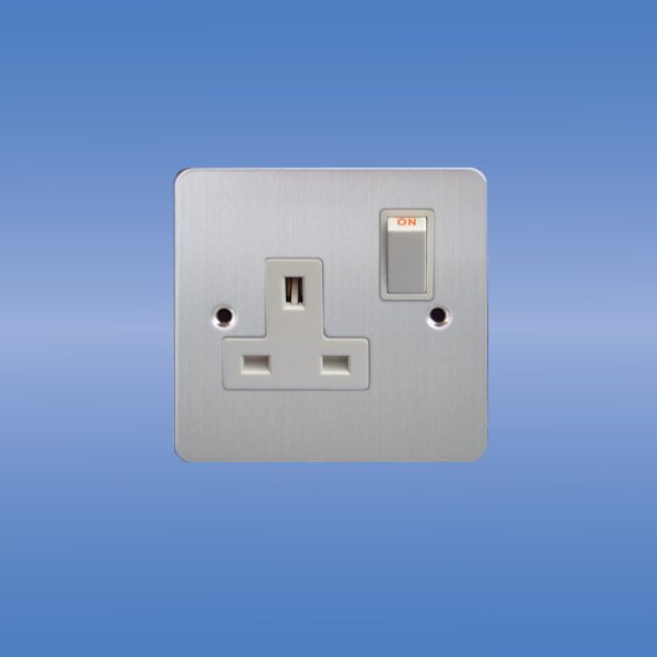 British Standard Single Switched Socket (Brushed Chrome Range)