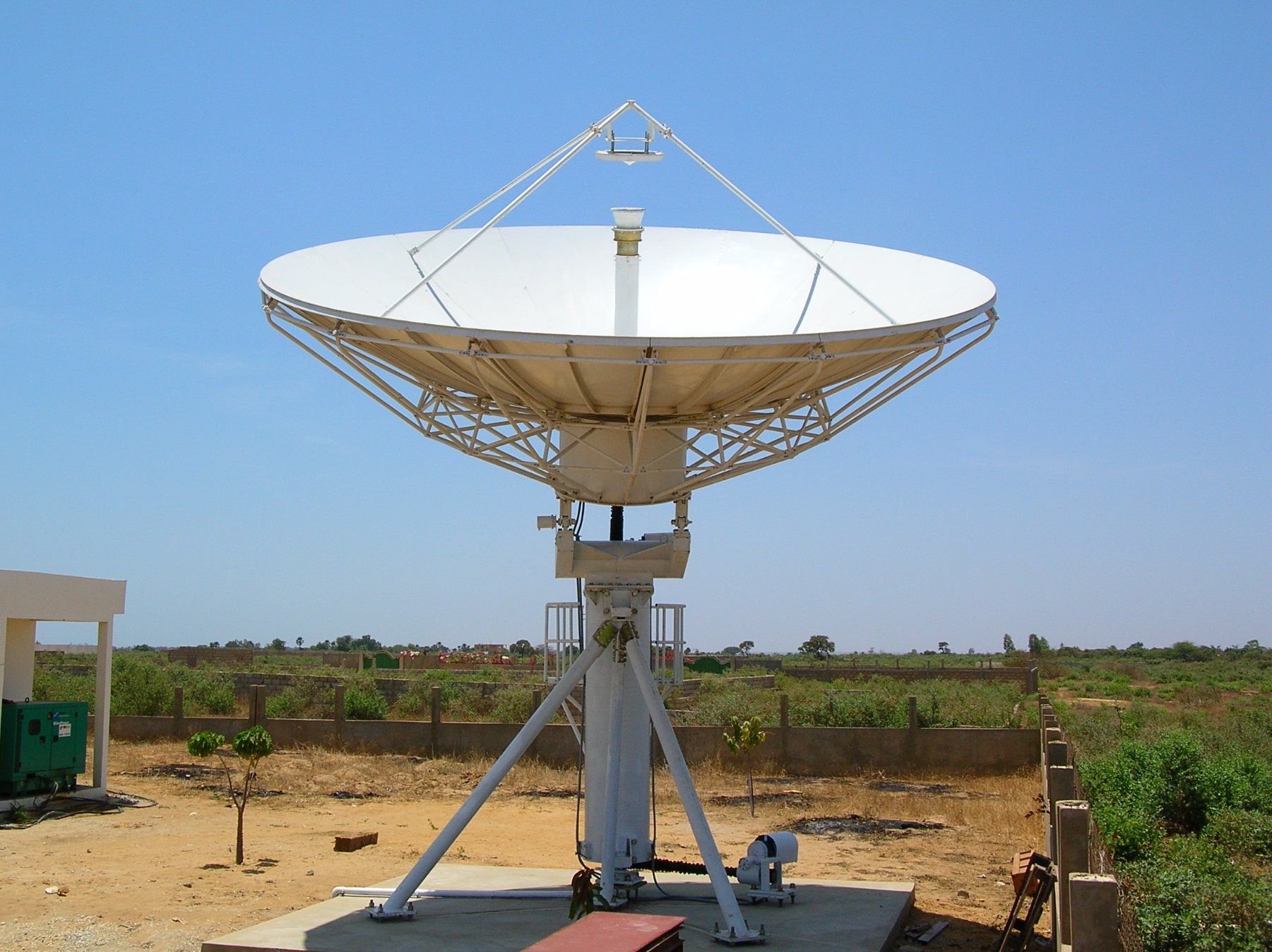 7.3m Rxtx Ring Focus Earth Station Satellite Antenna