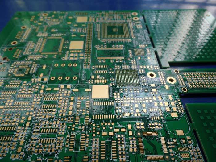 RF PCB Blind Via Circuit Board with Immersion Gold Design