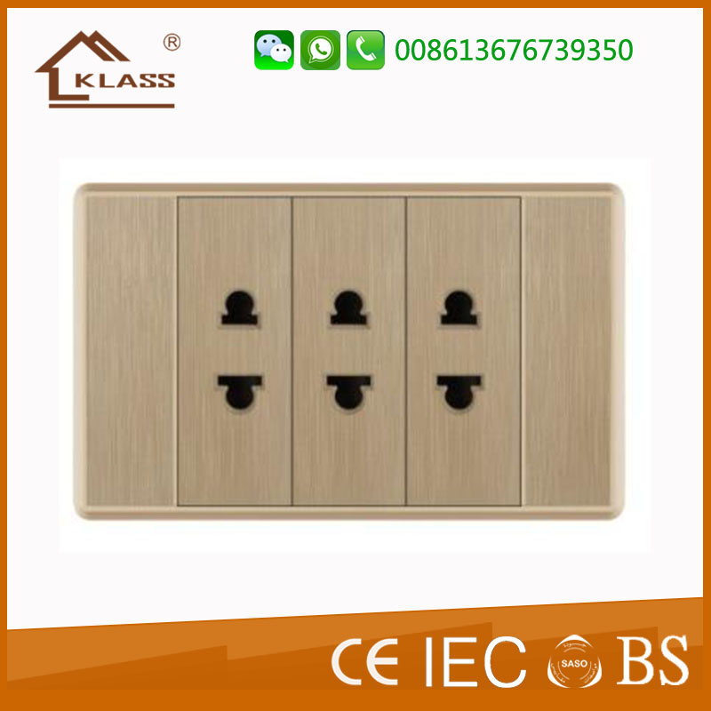 Made in China Universal Triple Receptacle Wall Socket