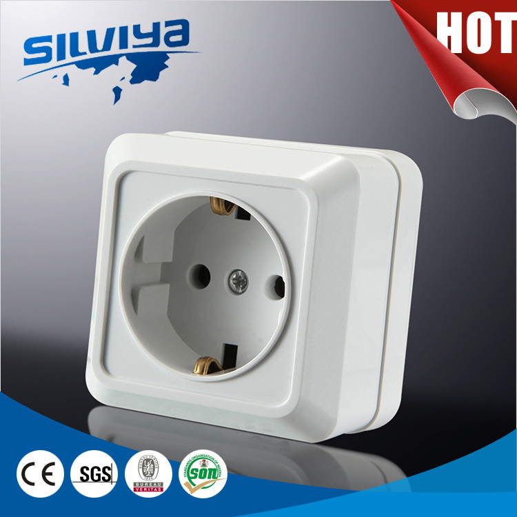Schuko Wall Switch with Grounding