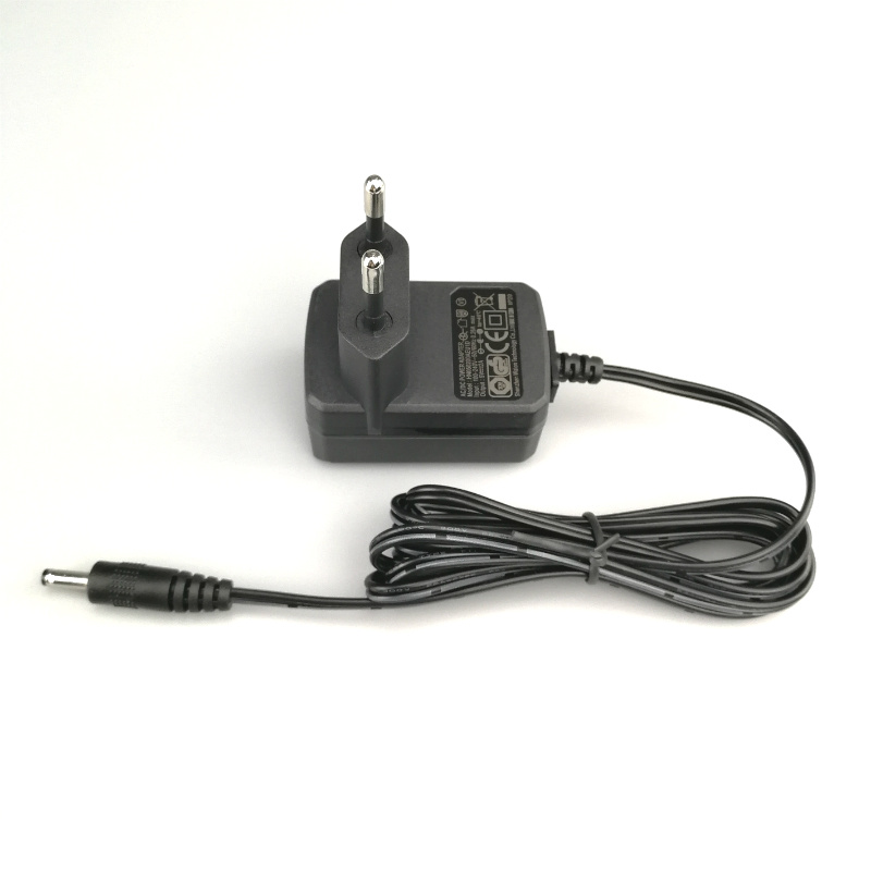 5V 1A AC DC Power Adapter with White Color with Ce GS Approved
