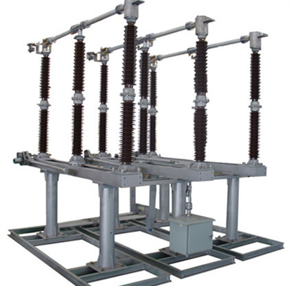 Disconnect Switch with Drive Mechanism