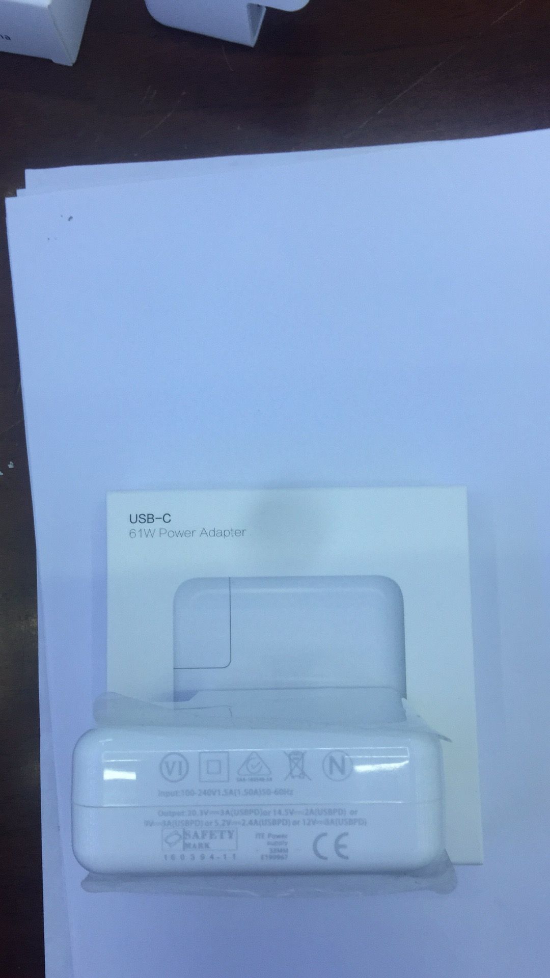 Newest 61W Pd Type-C USB-C Power Charger Adapter A1718 for Apple MacBook PRO. 2016