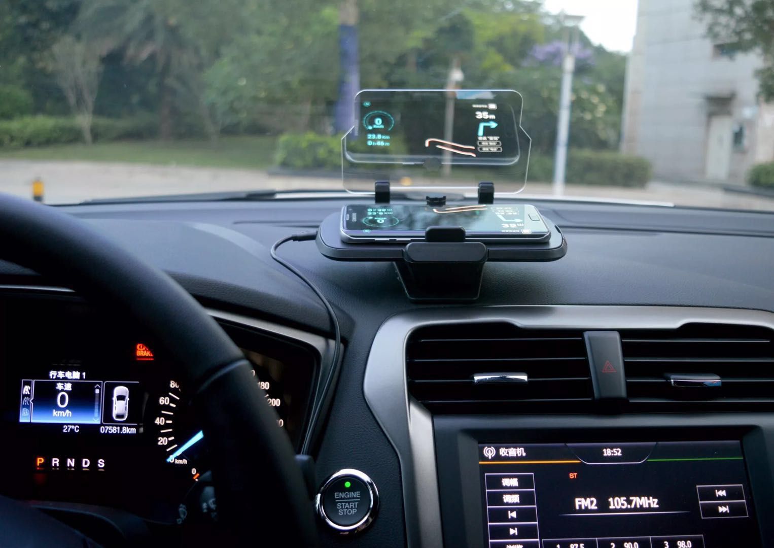 Newest Super-Smart Mobile Fast Wireless Car Charger Hud for iPhone & Samsung