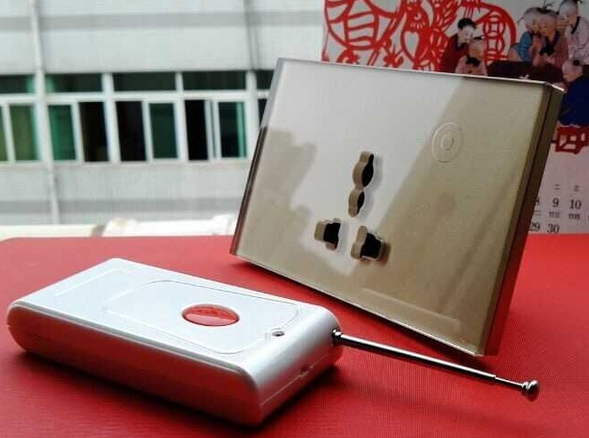 Smart RF Control Socket with Optional Appearence (Yx-Hr118)