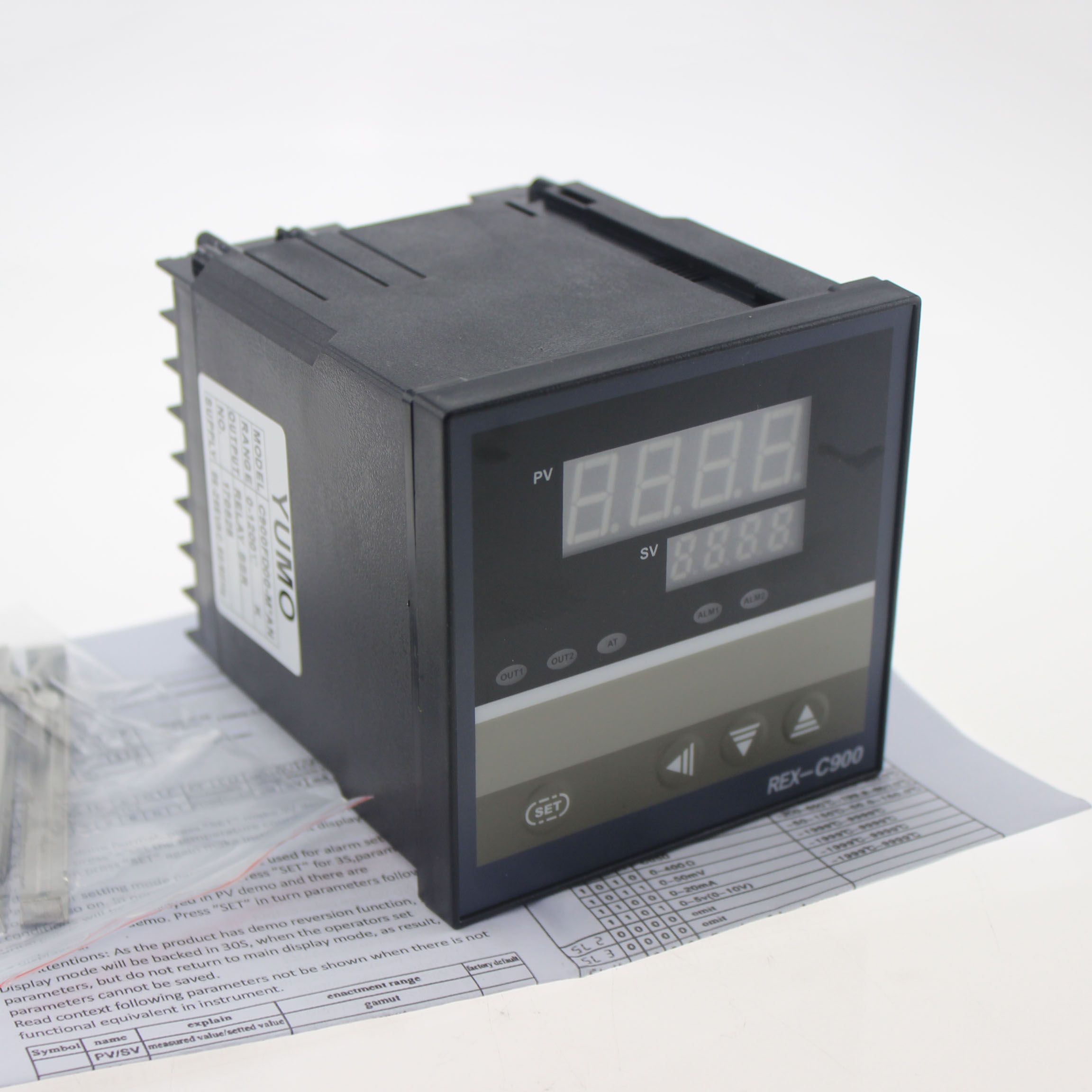 C900 Industrial Digital LED Heating Cooling Temperature Controller