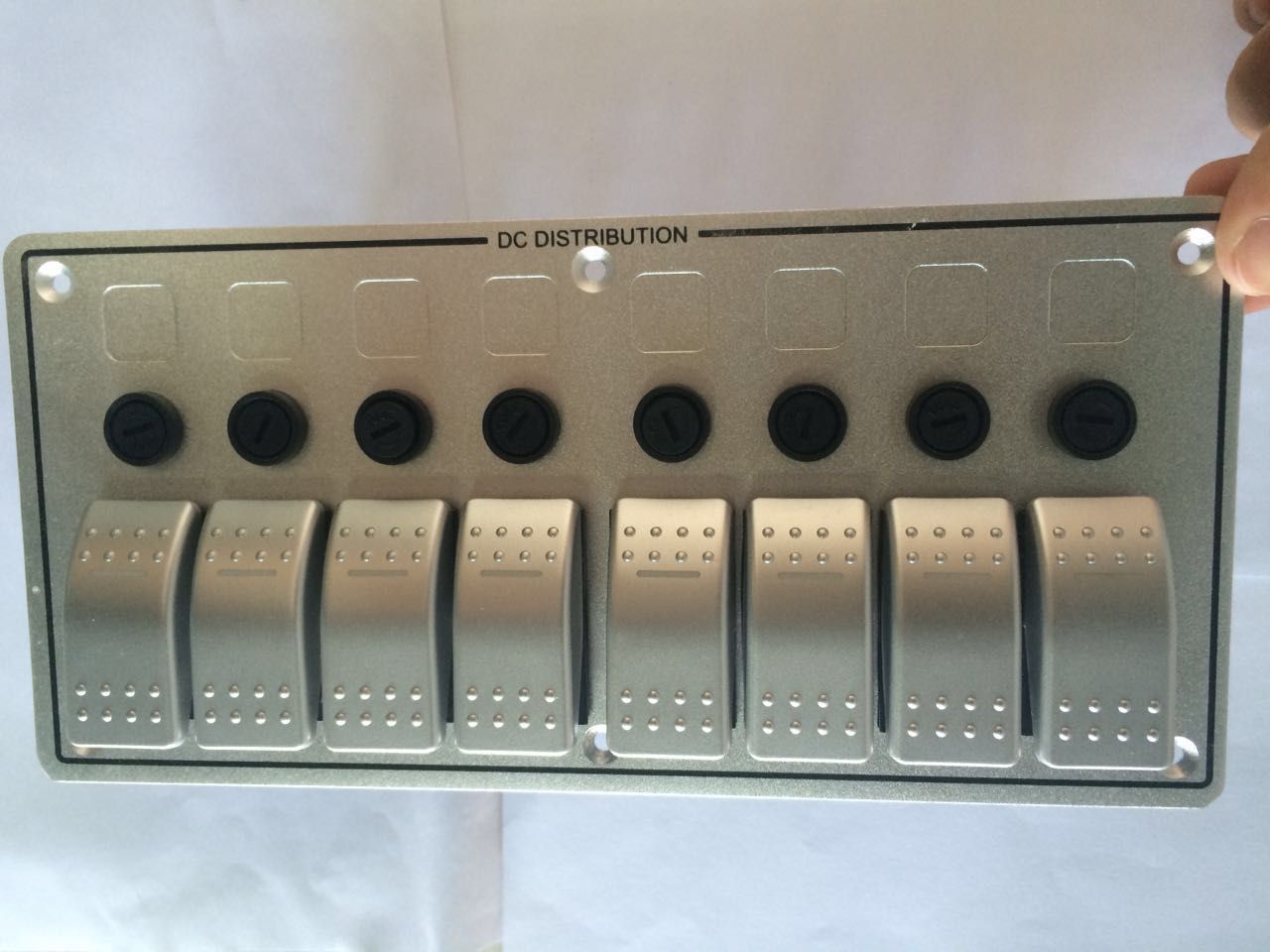 7 Gang 12V 24V with Circuit Breakers Aluminum LED Rocker Switch Panel