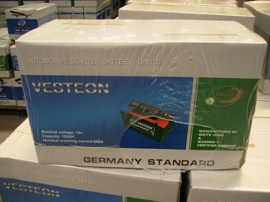 Various Models 12V Maintenance Free Car Battery Mf Battery