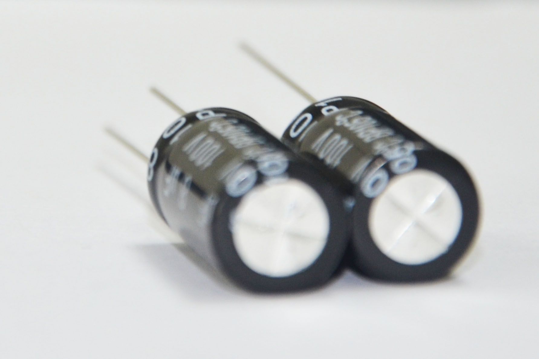 Compliance SL Aluminum Electrolytic Capacitor RoHS