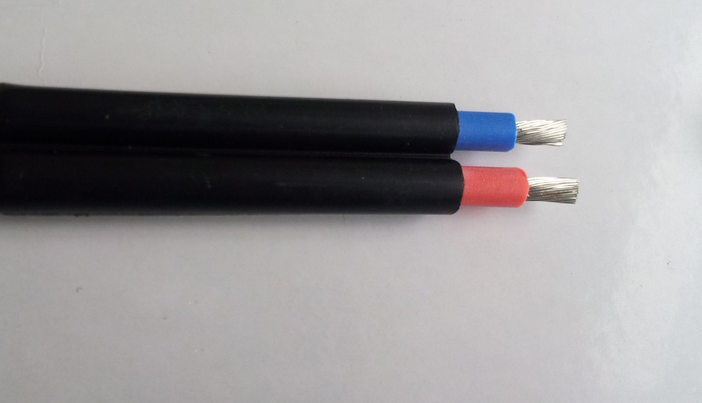 Solar Panel Cable with Diameter of 4 Square Mm