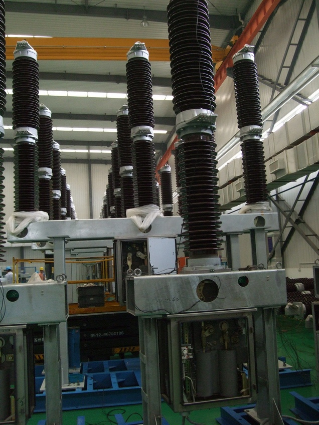 High Voltage Sf6 Circuit Breaker; Circuit Breaker for Transformer