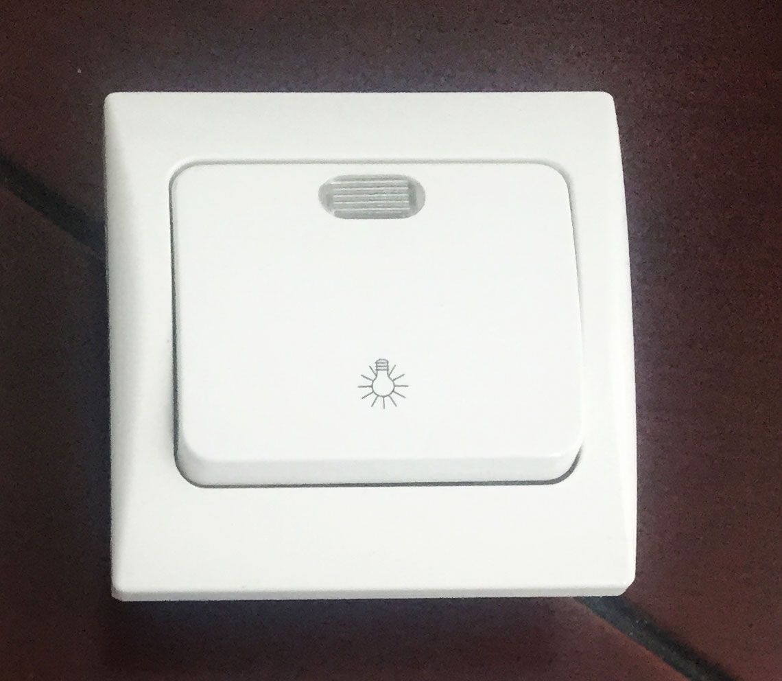 Light Switch with Printing with Lamp Q8124