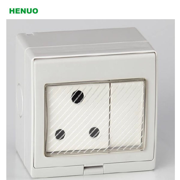 International Standard Outdoor Weatherproof Wall Socket with Switch as Water Proof Socket