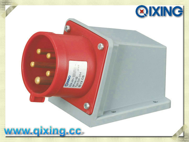 Cee/IEC 32A 5p 400V Three Phase Surface Mounted Plug