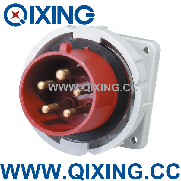 Waterproof Panel Mounted Plug for Electrical Cee Plug
